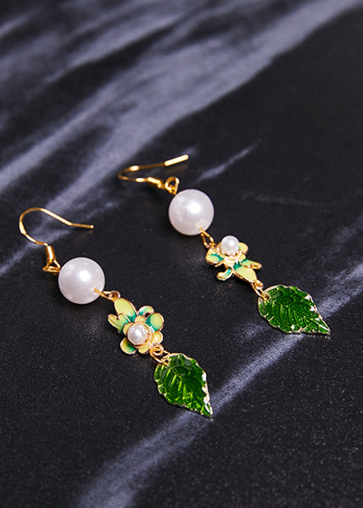 Chic Green Paintings Leaf Metal Pearl Drop Earrings