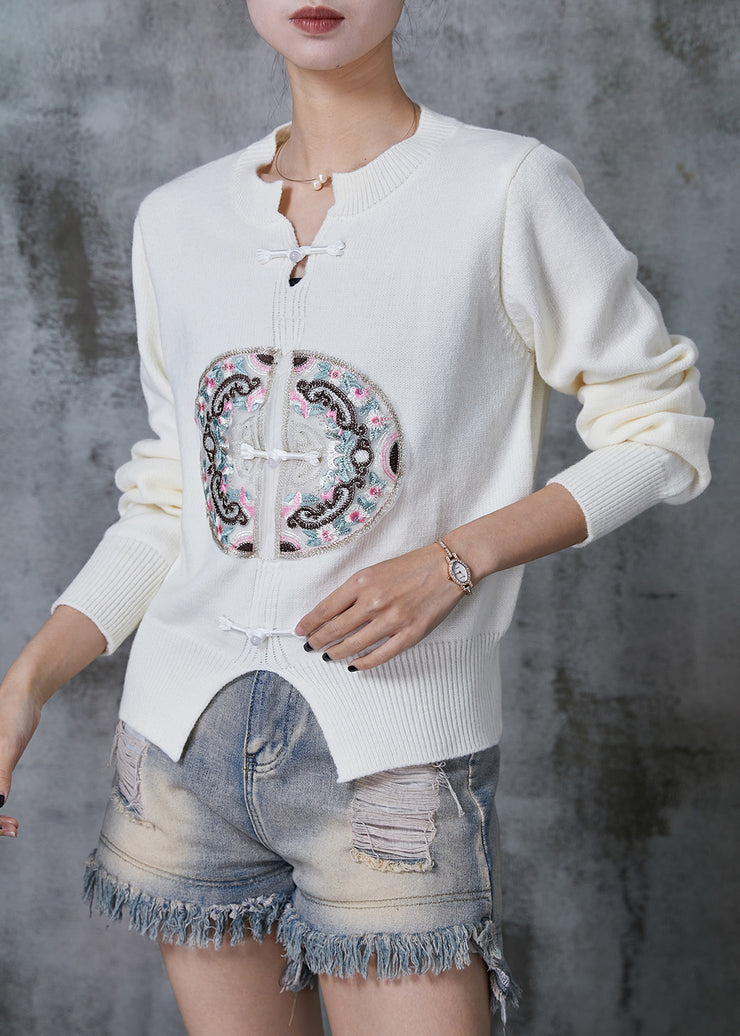 Fine White Embroidered Chinese Button Knitted Tops Fall