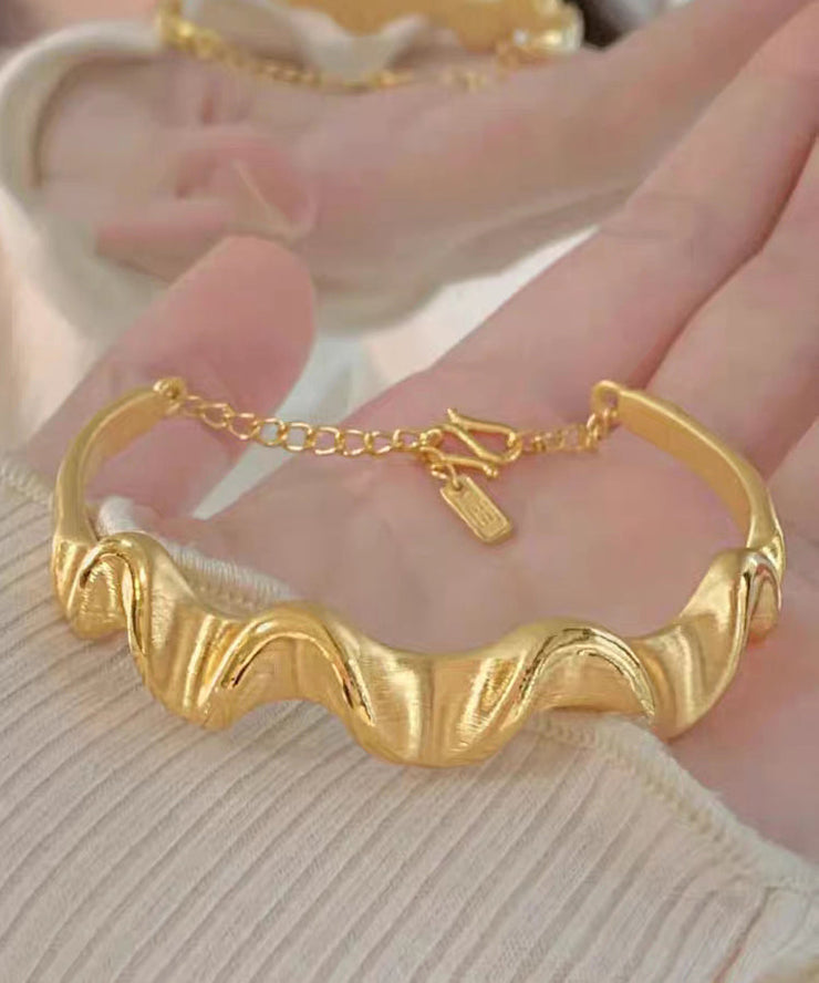 Novelty Gold Overgild Wave Satin Cuff