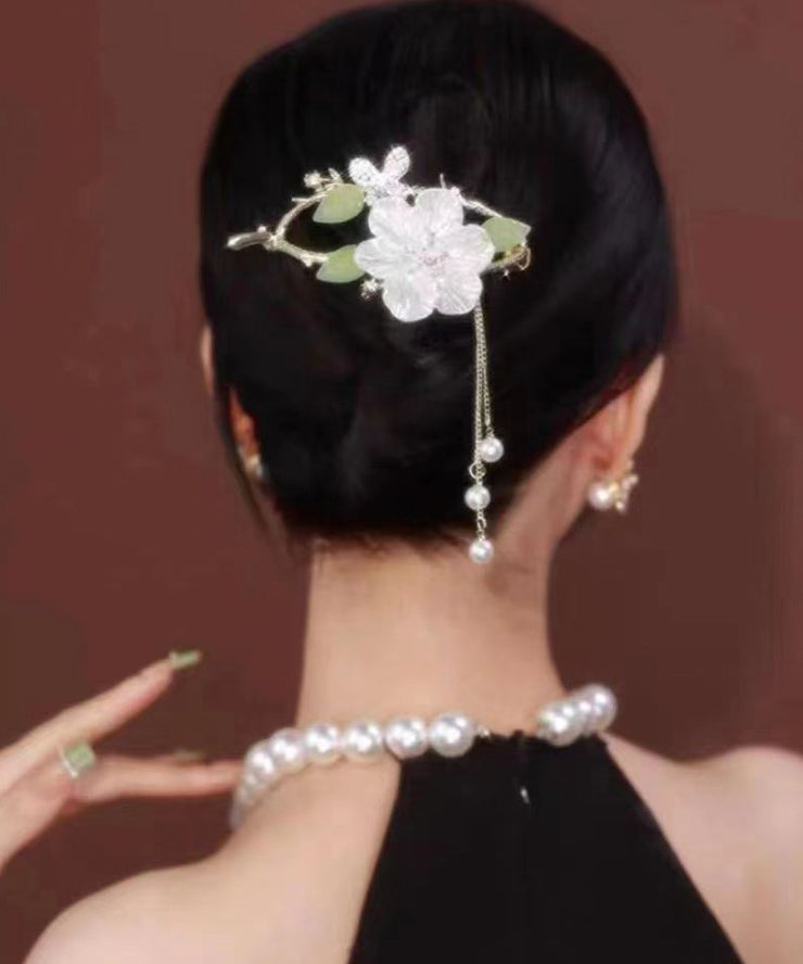 Unique White Alloy Zircon Pearl Jade Floral Tassel Hairpin