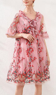 Natural Pink Embroidery Lace Bow Summer Dress - SooLinen